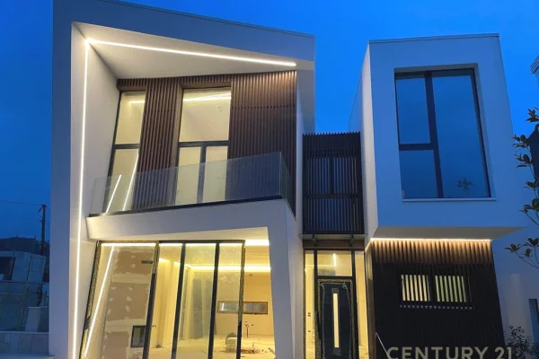 Shtepi ne shitje 4+1 ne Tirane - 850,000 Euro