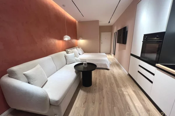 Shtepi me qera 1+1 ne Tirane - 1,200 Euro