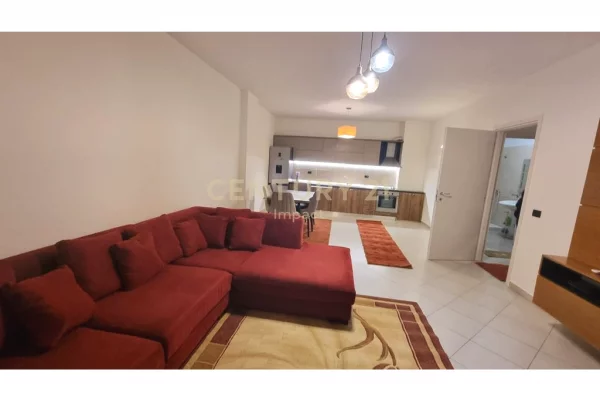 Shtepi me qera Apartament ne Tirane, 1+1, Mobilimi E mobiluar, Pagesa 500  Euro.
