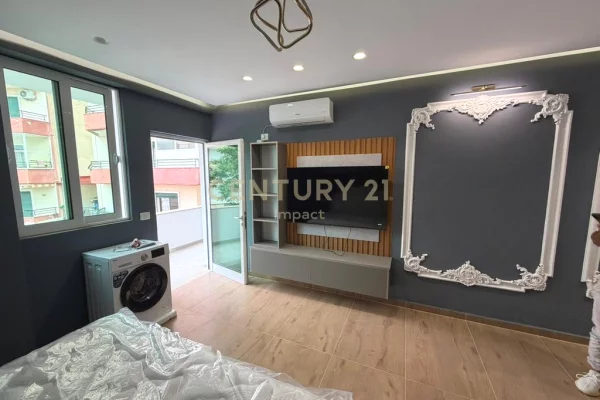 Shtepi ne shitje Apartament ne Sarande, Garsoniere, Mobilimi E mobiluar, Pagesa 77,000  Euro.