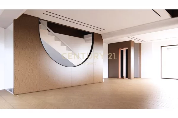 Shtepi me qera Vila Luksoze ne Tirane, 4+1, Mobilimi Bosh, pa mobiluar, Pagesa 6,000  Euro.