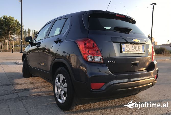 Makina ne shitje  ne Tirane - 11,500 Euro