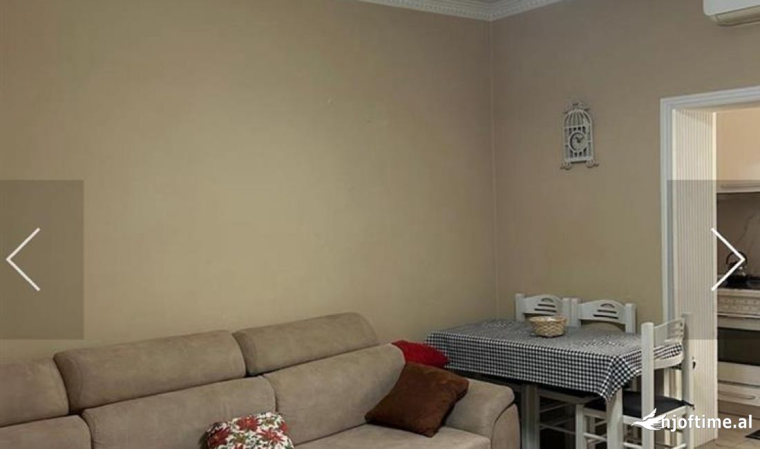 Shtepi ne shitje Apartament ne Tirane, 1+1, Mobilimi E mobiluar, Pagesa 120,000  Euro.