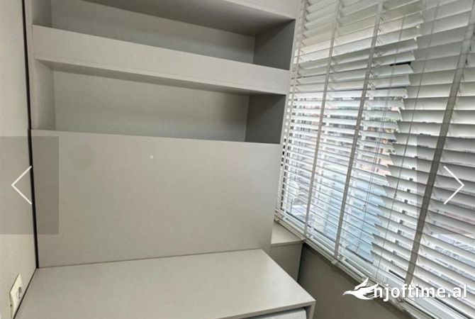 Shtepi ne shitje Apartament ne Tirane, 1+1, Mobilimi E mobiluar, Pagesa 120,000  Euro.