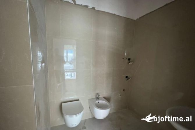 Shtepi ne shitje 2+1 ne Tirane - 98,600 Euro