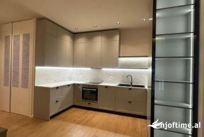Shtepi me qera 2+1 ne Tirane - 1,200 Euro