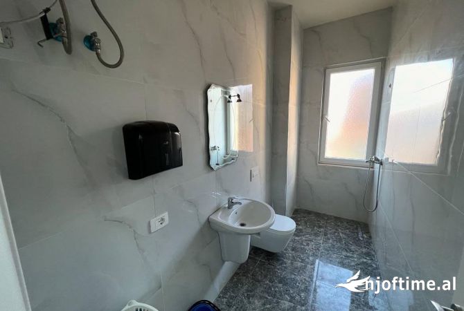 Shtepi ne shitje 2+1 ne Tirane - 260,000 Euro