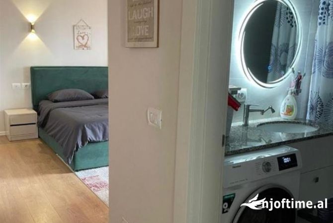 Shtepi ne shitje Apartament ne Tirane, 2+1, Mobilimi E mobiluar, Pagesa 350,000  Euro.