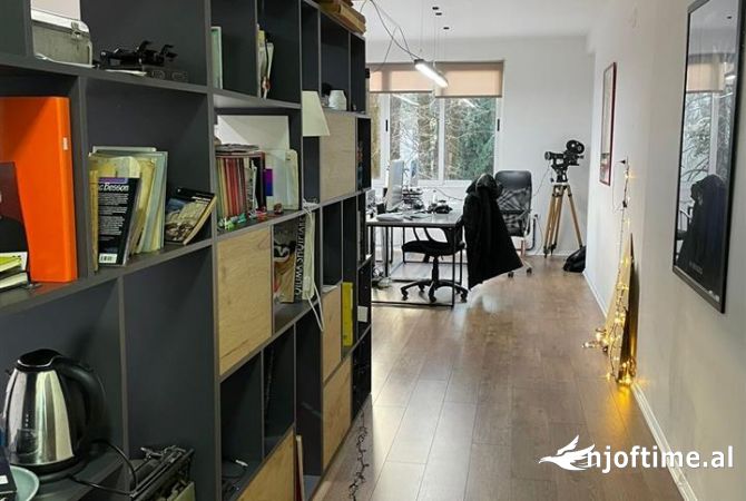  Apartament 100m2 per Zyra me Qira prane ambasades amerikane