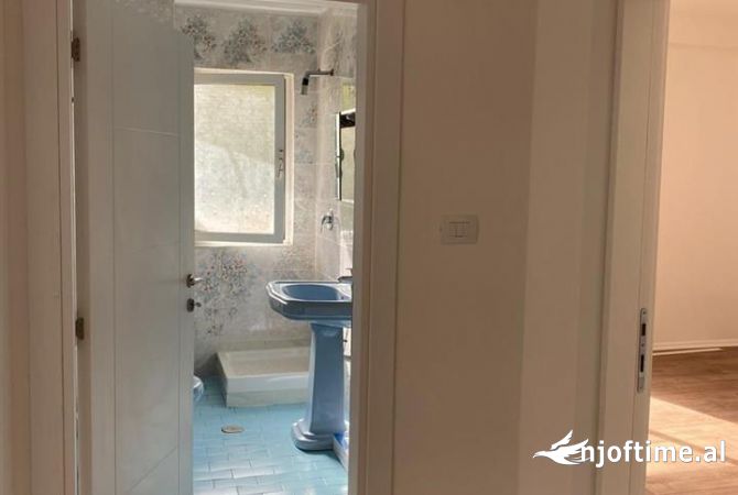  Apartament 100m2 per Zyra me Qira prane ambasades amerikane