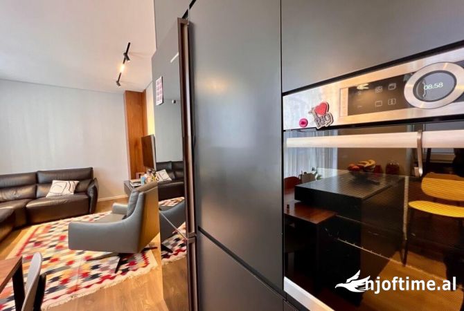 Shtepi ne shitje Apartament ne Tirane, 2+1, Mobilimi E mobiluar, Pagesa 255,500  Euro.