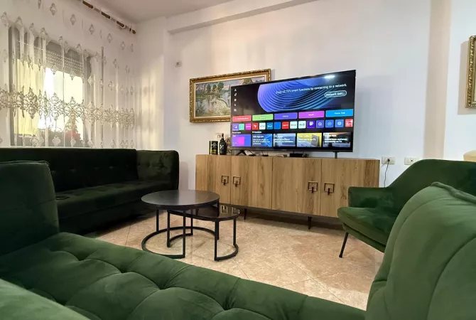 Shtepi me qera 2+1 ne Tirane - 750 Euro