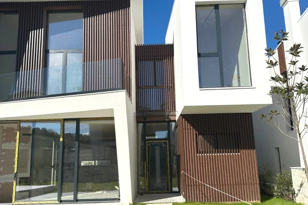 House for Sale 7+1 in Tirana - 780,000 Euro