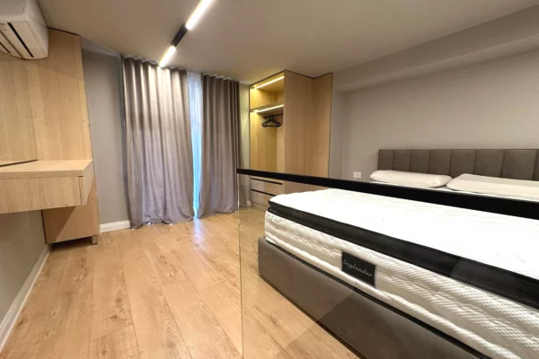 Shtepi ne shitje Apartament ne Tirane, 1+1, Mobilimi E mobiluar, Pagesa 119,000  Euro.