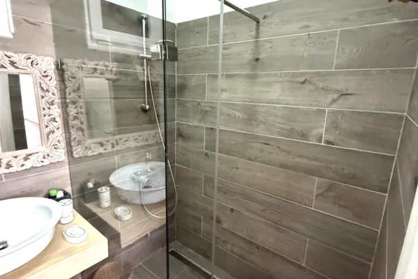 House for Sale 2+1 in Tirana - 446,368 Euro