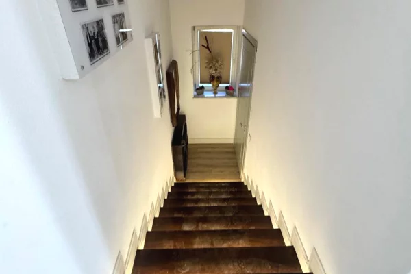 Penthouse (panoramic top floor) for rent in Tirana 4+1, Furnished