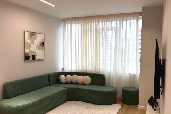 Shtepi ne shitje Apartament ne Tirane, 1+1, Mobilimi E mobiluar, Pagesa 121,000  Euro.