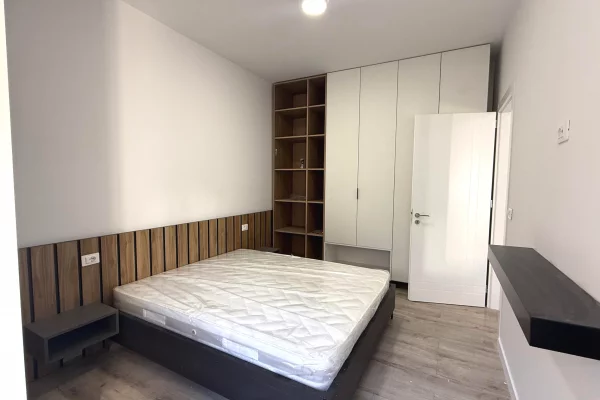 Shtepi me qera 1+1 ne Tirane - 650 Euro