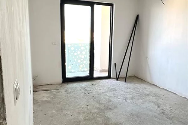 Shtepi ne shitje 1+1 ne Tirane - 210,000 Euro