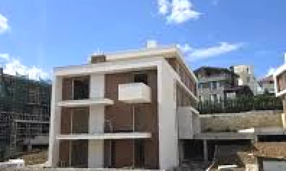 Apartment for sale in Tirana 2+1, Emty