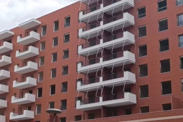 SHITET APARTAMENT 2+1 ME CMIM OKAZION TE DELIJORGJI