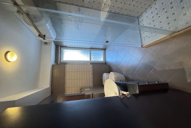 Shtepi me qera Apartament ne Tirane, 3+1, Mobilimi E mobiluar, Pagesa 750  Euro.