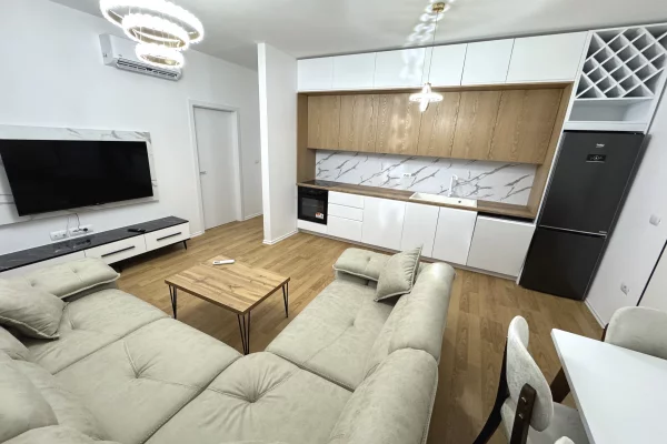 Shtepi me qera 1+1 ne Tirane - 700 Euro