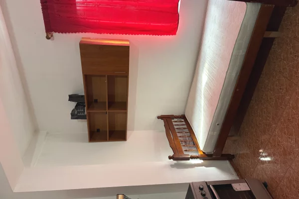 Shtepi me qera Apartament ne Tirane, Garsoniere, Mobilimi E mobiluar, Pagesa 27,000  Leke.