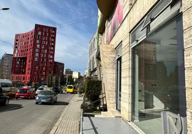 Ambient biznesi me qera 3+1 ne Tirane - 800 Euro