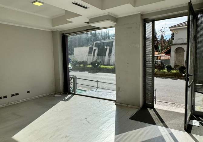 Ambient biznesi me qera 3+1 ne Tirane - 800 Euro