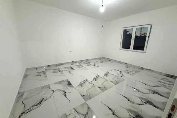 Shtepi me qera 2+1 ne Tirane - 35,000 Leke