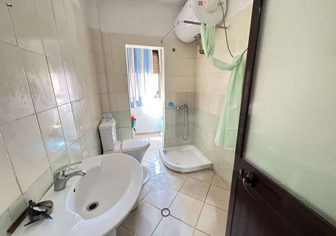 Shtepi ne shitje Apartament ne Tirane, 1+1, Mobilimi E mobiluar, Pagesa 58,000  Euro.