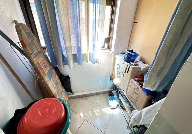 Shtepi ne shitje Apartament ne Tirane, 1+1, Mobilimi E mobiluar, Pagesa 58,000  Euro.