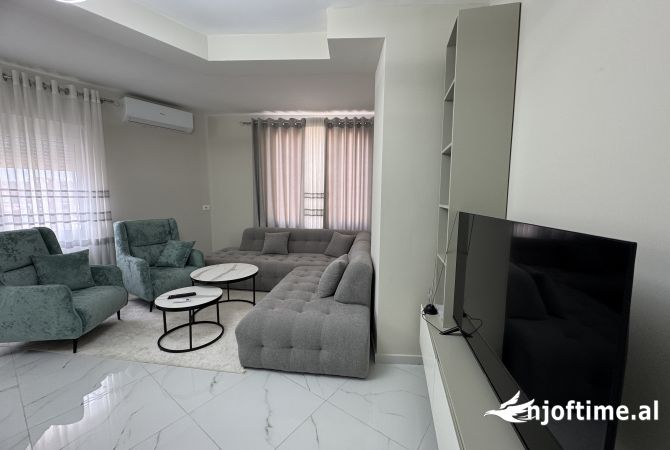 Shtepi me qera Apartament ne Tirane, 2+1, Mobilimi E mobiluar, Pagesa 80,000  Leke.