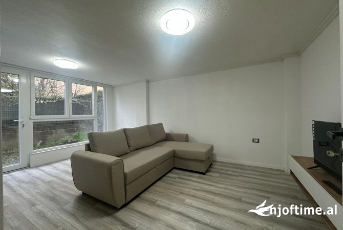 Shtepi me qera 1+1 ne Tirane - 400 Euro