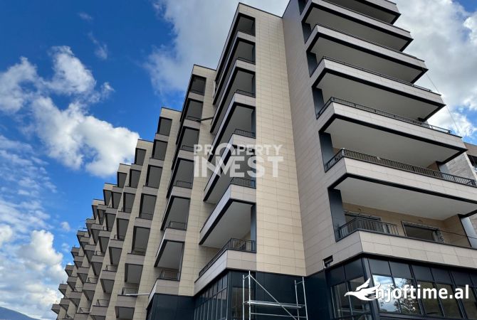 Shitet Apartament Premium 2+1+2, Liqeni i Thate, Xheluks
