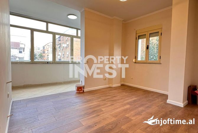 Njesi Biznesi me Qera ne Bllok