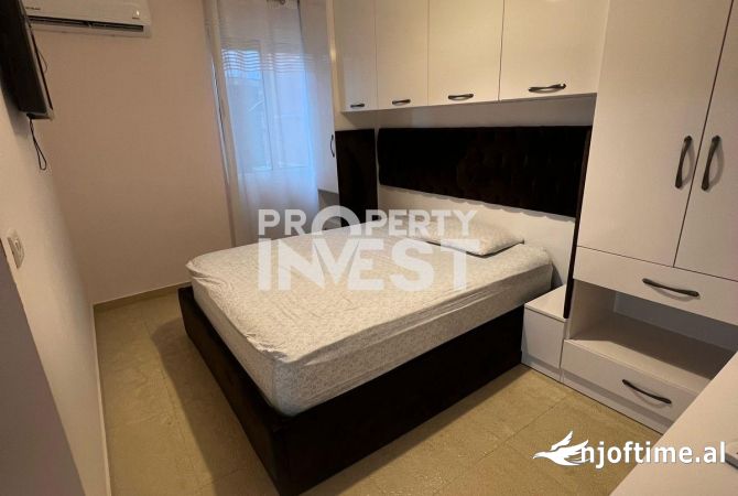 Shtepi me qera 2+1 ne Tirane - 410 Euro