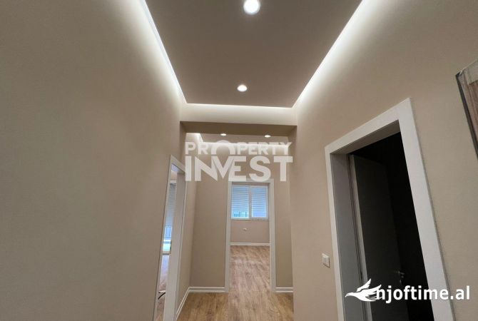 Ambient biznesi me qera 3+1 ne Tirane - 650 Euro