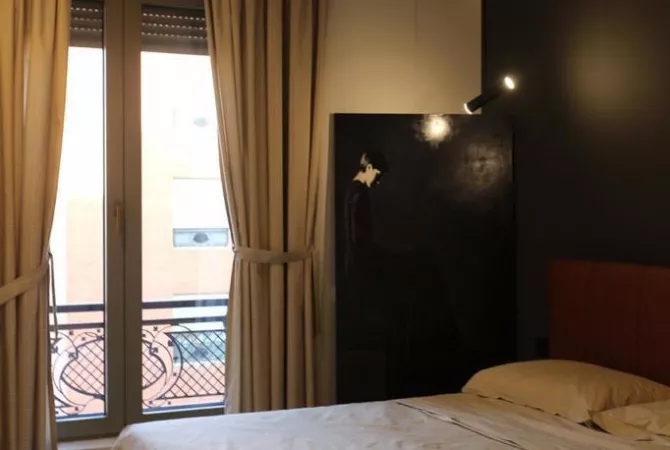 Shtepi me qera Apartament ne Tirane, 1+1, Mobilimi E mobiluar, Pagesa 1,000  Euro.