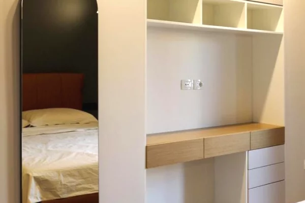 Shtepi me qera Apartament ne Tirane, 1+1, Mobilimi E mobiluar, Pagesa 900  Euro.