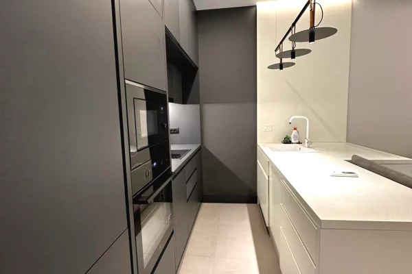 Shtepi me qera Apartament ne Tirane, 1+1, Mobilimi E mobiluar, Pagesa 900  Euro.