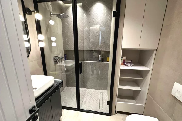 Shtepi me qera Apartament ne Tirane, 1+1, Mobilimi E mobiluar, Pagesa 900  Euro.