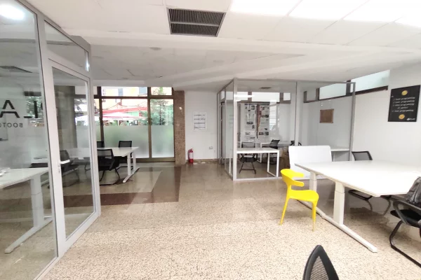 Shtepi me qera 1+1 ne Tirane - 4,300 Euro