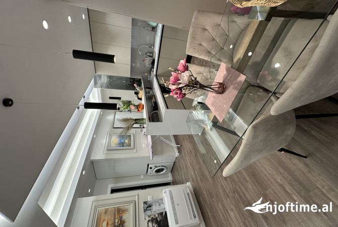 Shtepi ne shitje 2+1 ne Tirane - 190,000 Euro