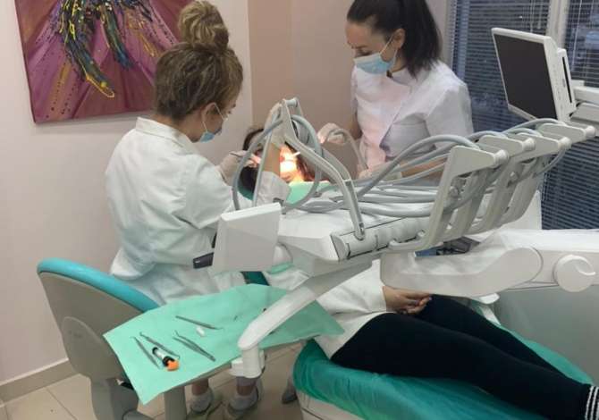 Klinika Kiev Dental ofron sherbime te specializuare per shendetin dhe higjenen Orale