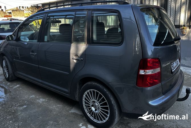 Makina ne shitje  ne Tirane - 3,500 Euro