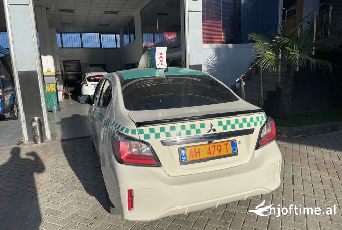 Makina ne shitje  ne Tirane - 13,500 Euro
