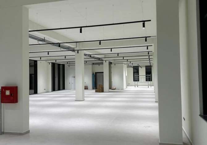 Super ambinet per biznes ne Kashar