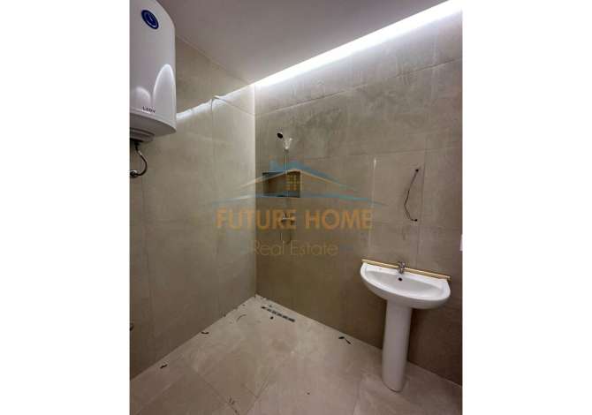 Ambient biznesi me qera 3+1 ne Tirane - 600 Euro